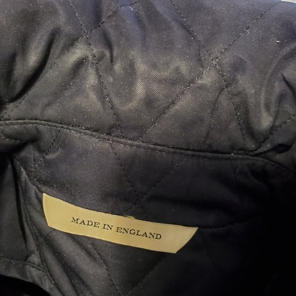 Burberry Navy Quilted Peacoat Nova check. Lined jacket. Sz small. - Picture 16 of 16
